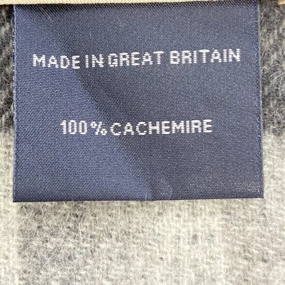 HERMES - Black Gray White Cashmere Scarf - Picture 5 of 6